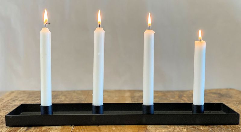 Lysestake/Adventstake for 4 kronelys, 47x12 cm