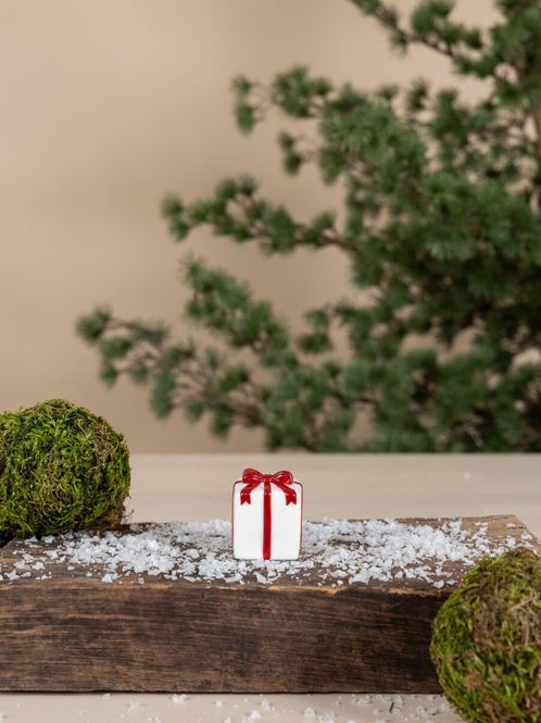 Hovedbilde Kramhult julepakke, 3x3x4 cm, keramikk